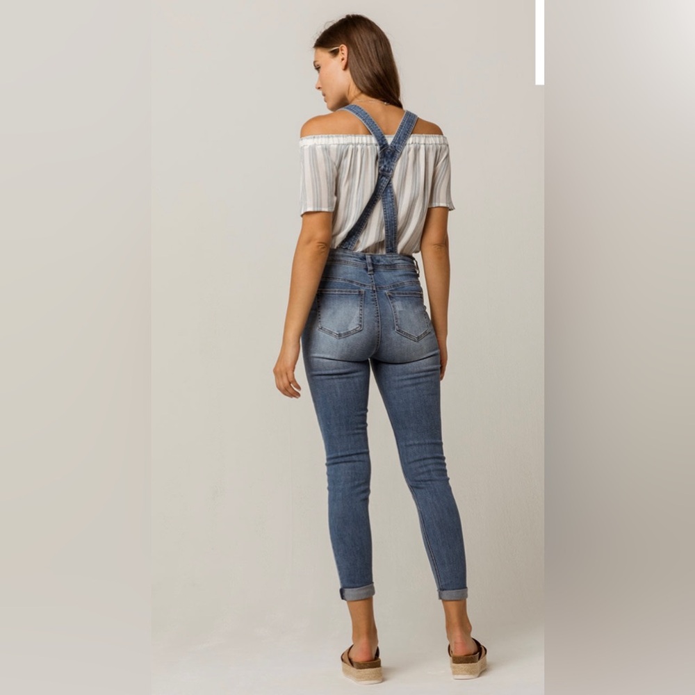 Sky and Sparrow Blue Overalls with Slim Fit and Distressed Style - Picture 2 of 11